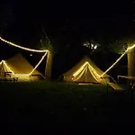캠프장 Camping Llavorsi