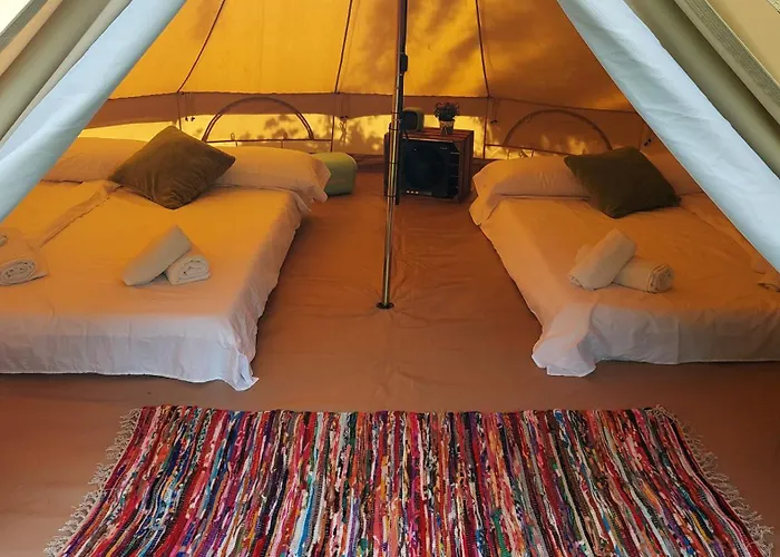 Camping Llavorsi Kamp alanı